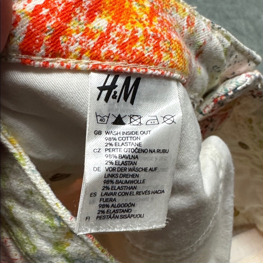 H&M Splatter Paint Skinny Jeans, Colorful, Denim, Size 28 - Picture 8 of 9